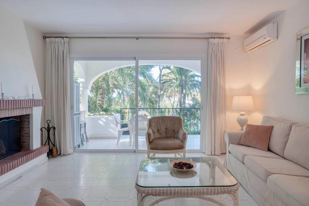 מיחאס Miraflores Apartment מראה חיצוני תמונה