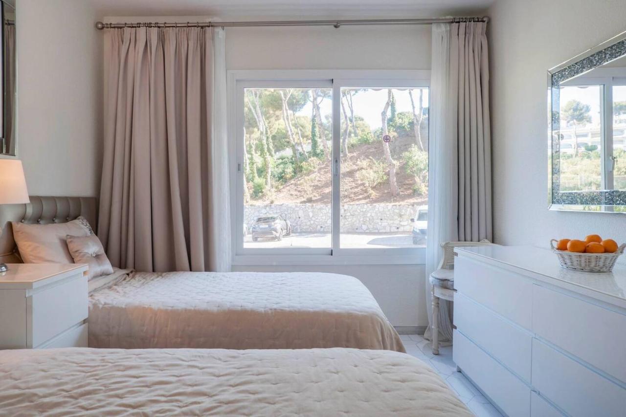 מיחאס Miraflores Apartment מראה חיצוני תמונה